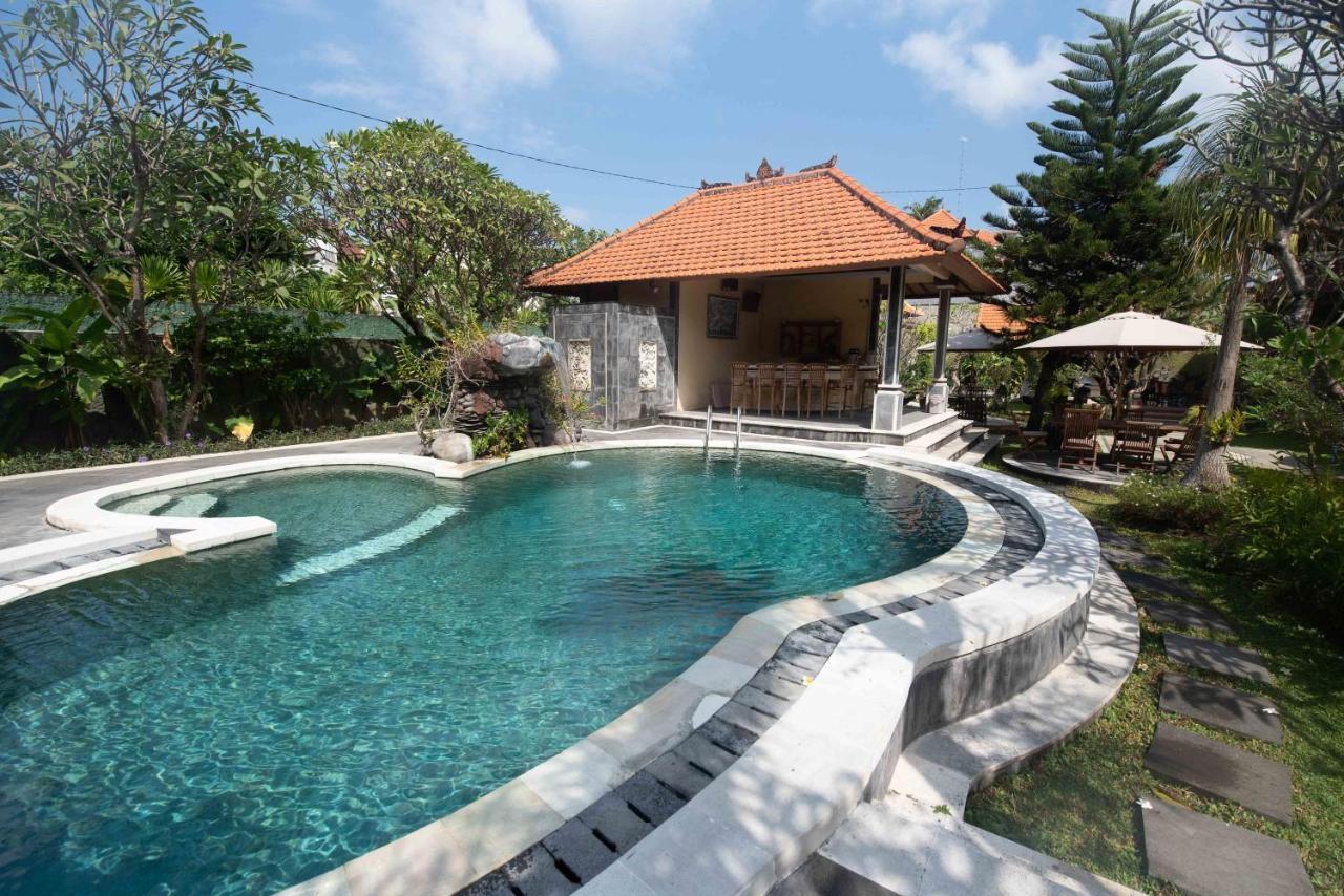 D'Kubu Legian Hotel Exterior foto