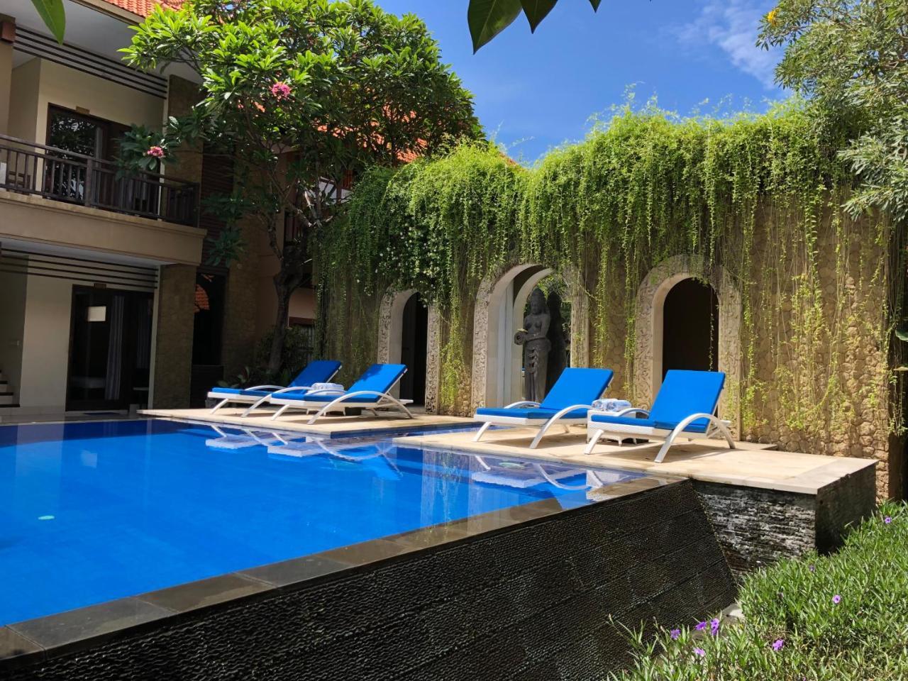 D'Kubu Legian Hotel Exterior foto